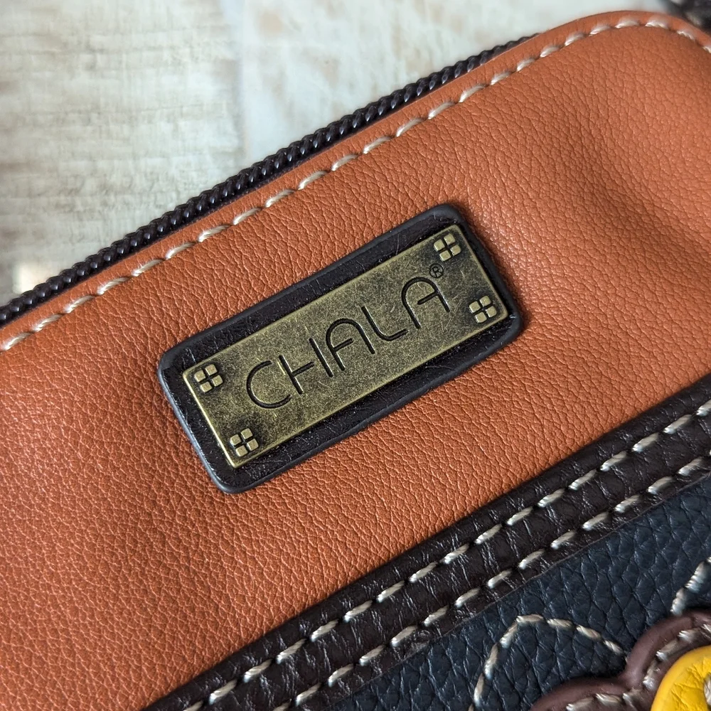 CHALA Sunflower Bee Crossbody Bag - Picture 2 of 6